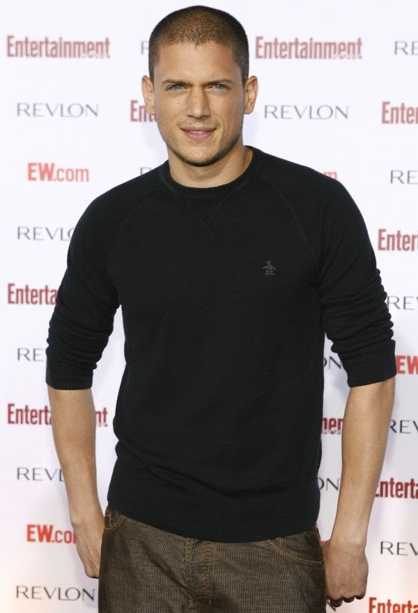 Top 100 Most Beautiful Men (100 pics)