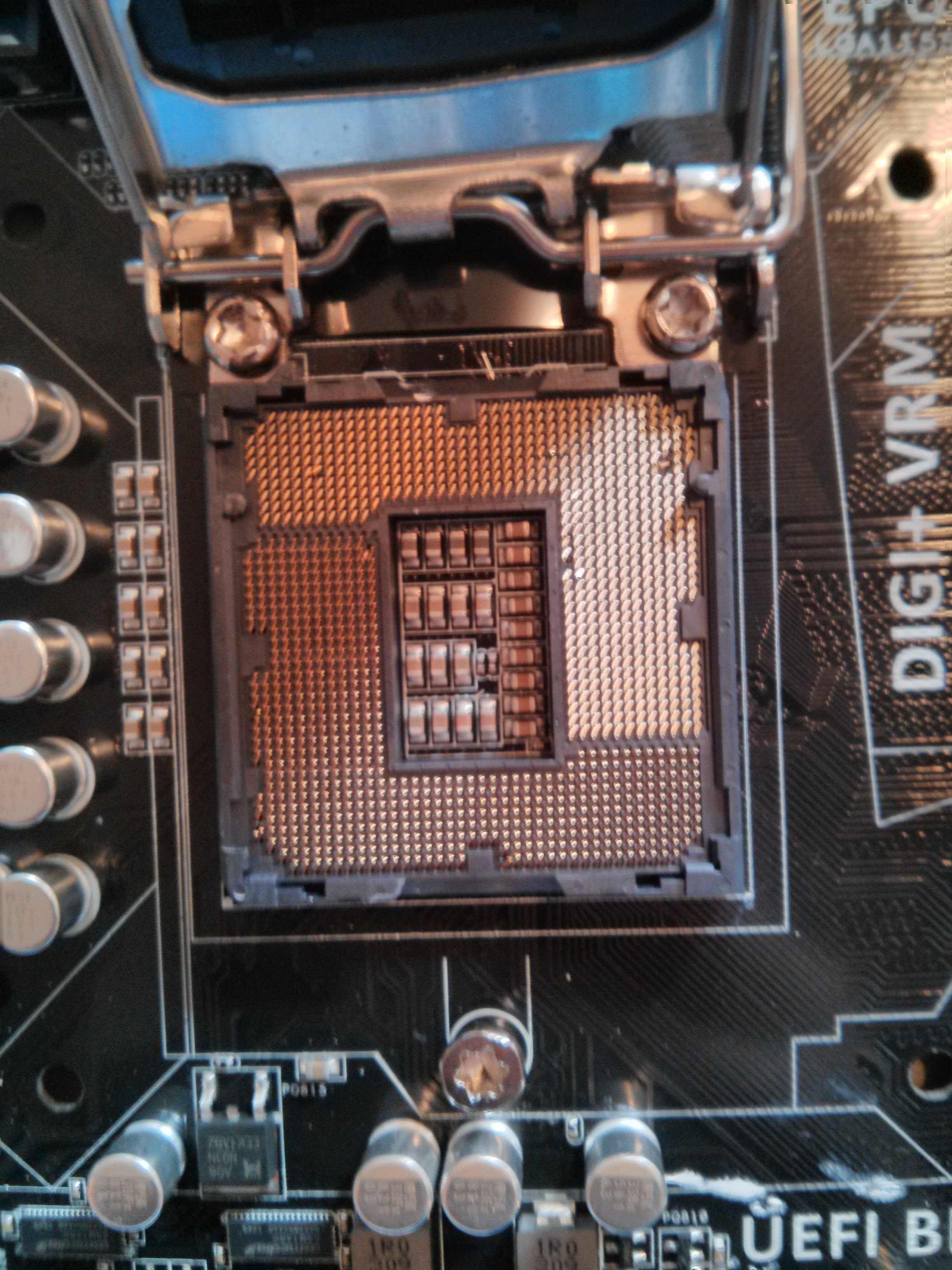 Cpu Socket Pins Bent Missing Intel Tom S Hardware Forum