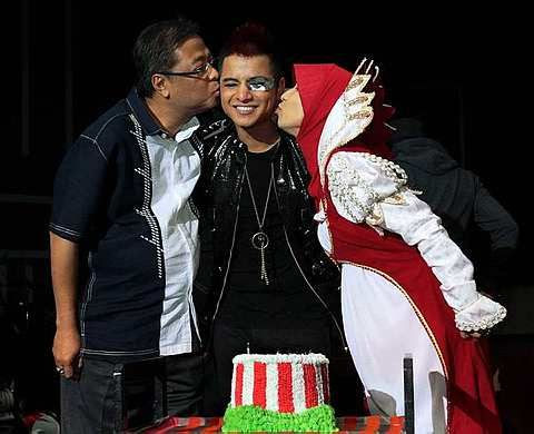 adam lambert