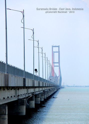 Jembatan SURAMADU - Surabaya Madura