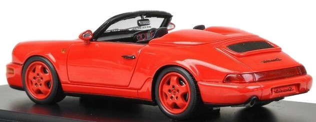 スポーツカーは赤で良い 真っ赤なポルシェにゃ 真っ赤なホイール ホイールは２００９年にｏｚの超軽量の新型 当時はガンメタ色のみ発売 に変えたばかり でも 今のホイールはデザインはｇｏｏｄだが ガンメタの色がなんか走り屋風だし