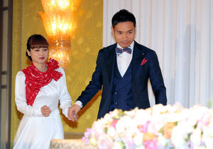 インテル長友 子供１１人欲しい 平さんと婚約会見 贯通日本资讯频道