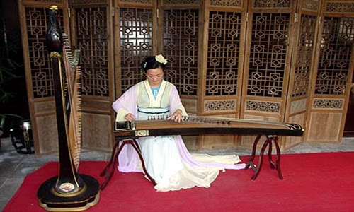 Guzheng, Alat Musik Tradisional Khas Tiongkok Tionghoa 