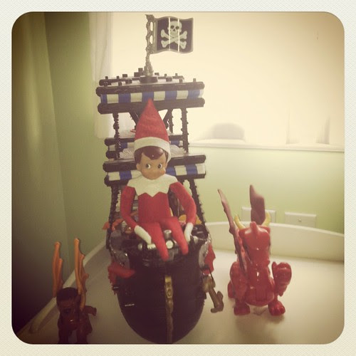 Dec 10 - Elf riding the pirate ship