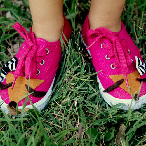 Modern Kiddo Chit Ch
