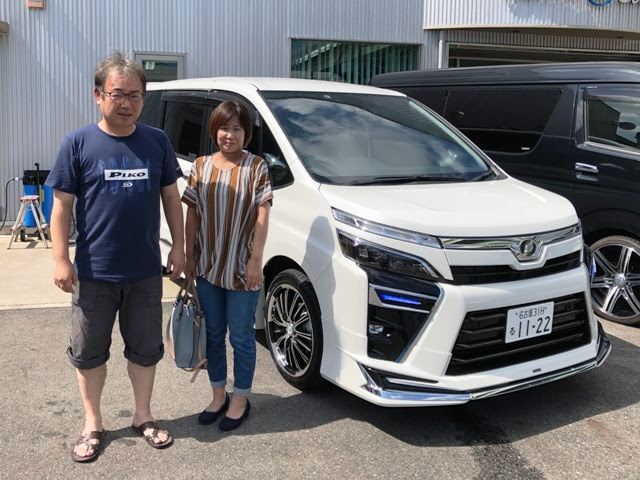 ｙ様 新車ヴォクシー納車 彡 To Duxy 本店 ユーザーレビュー カスタム ドレスアップ リースナブルの三和サービス 愛知