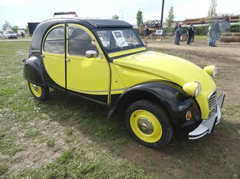 2024.04.28-066 Citroën 2 CV Spéciale 1975
