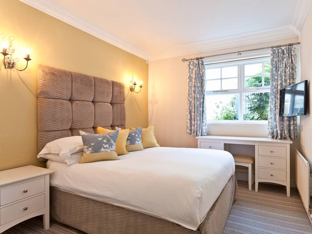 house hotel