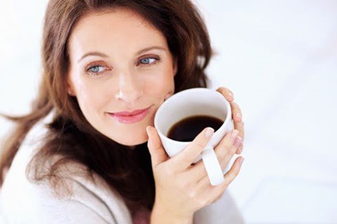 Những phụ nữ thích uống cà phê cần biết điều này…