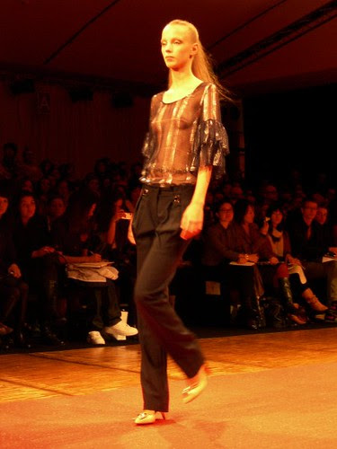 http://farm4.static.flickr.com/3278/2521877424_fd6bd3a8ea.jpg