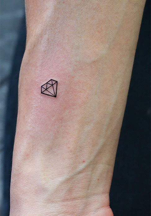 ダイヤ ポイントタトゥー Yk Tattoo Blog