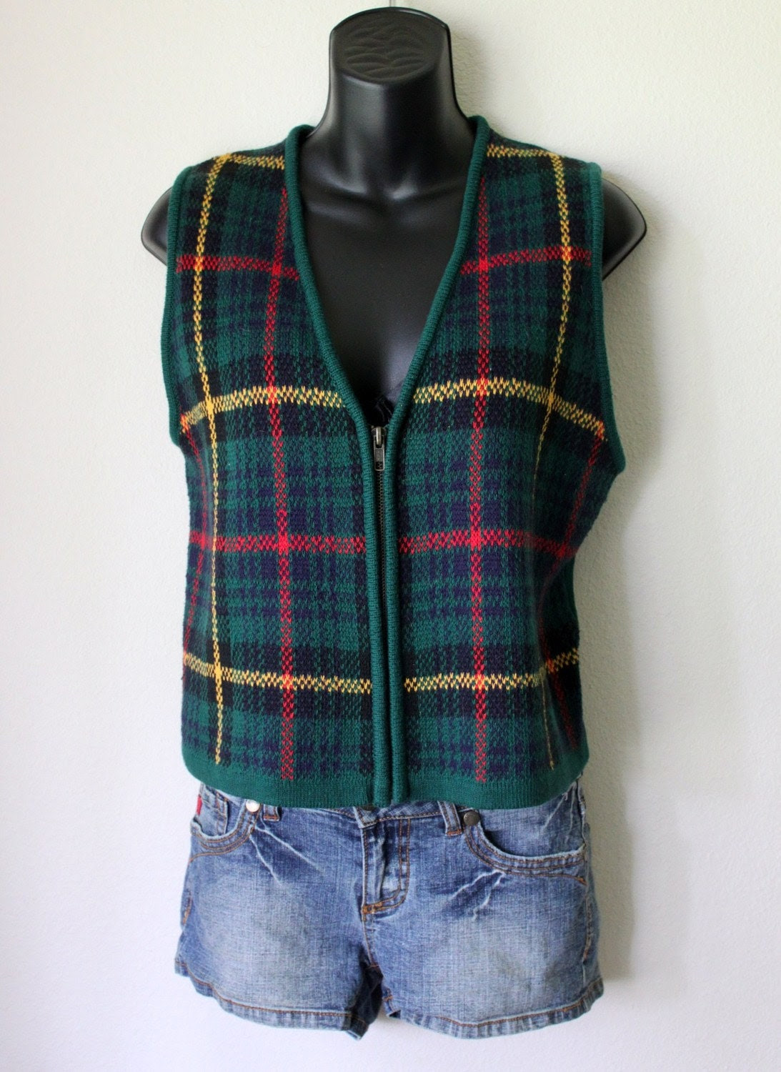 Vtg sweater Vest KNIT plaid 90s prep GAP tartan waistcoat S