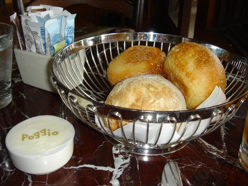 Hot bread & butter