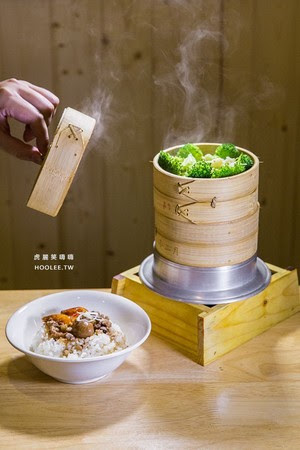 ▲小二月飯湯 高雄中華店。(圖/虎麗笑嗨嗨提供)