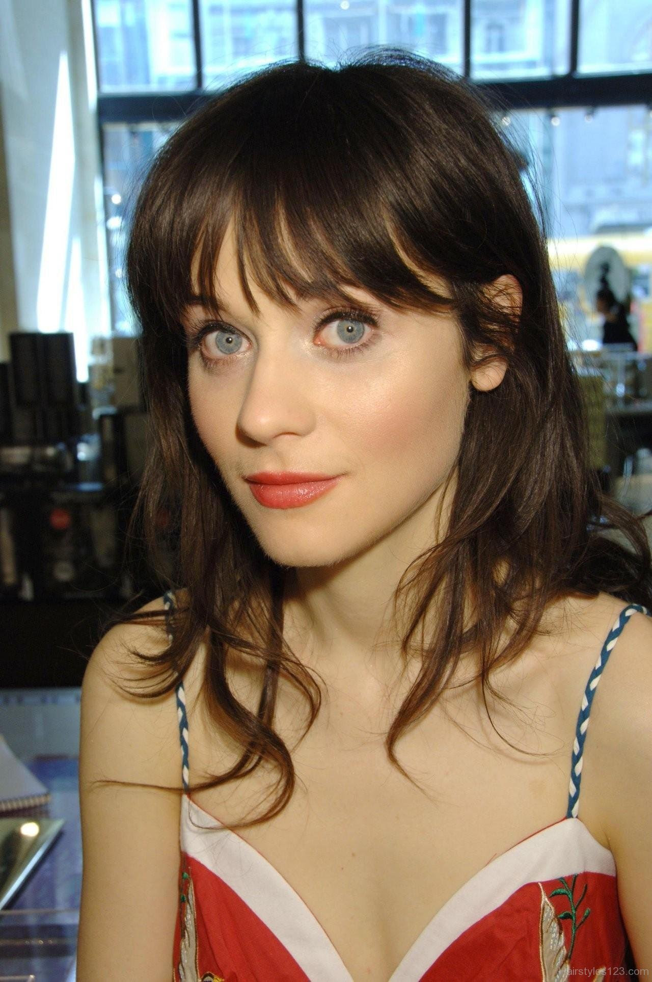 Zooey Deschanel Shoulder Length Haircut