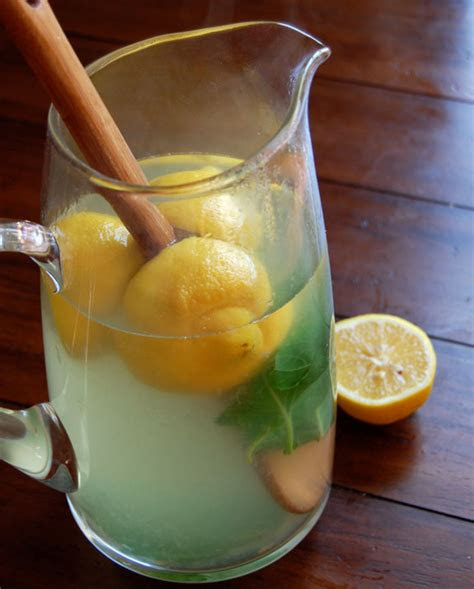 lemon ginger  basil iced tea  detox paleo grubs