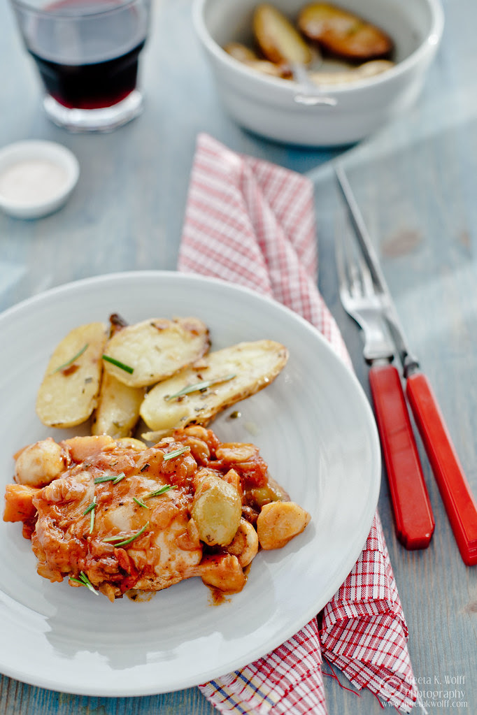 Pollo Alla Cacciatore-(00400) by Meeta K. Wolff