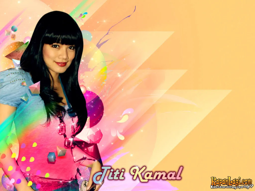 Titi Kamal - Photo Actress