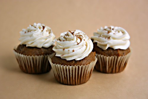 Yumurta - Özgür ve Süt -Alerjik Kabak Spice Cupcakes