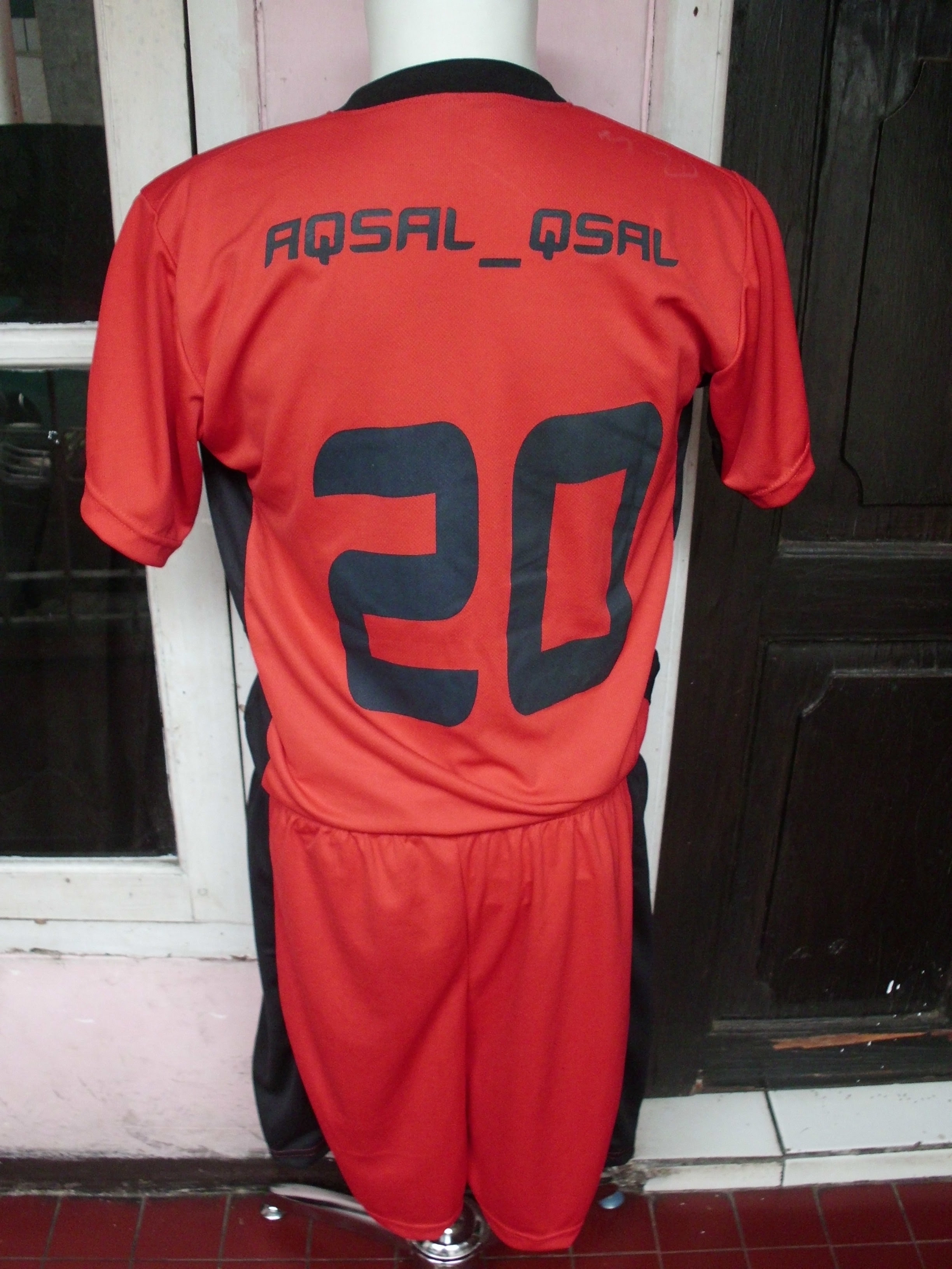 jersey kaos  baju futsal  nike adidas specs lotto  bikin buat 