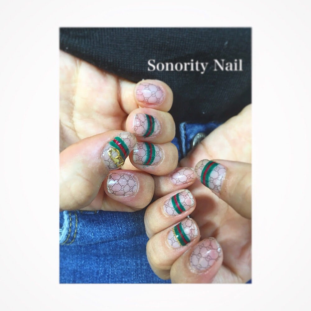Gg Nail センター北駅徒歩2分のネイルサロン Sonority Nail ソノリティーネイル