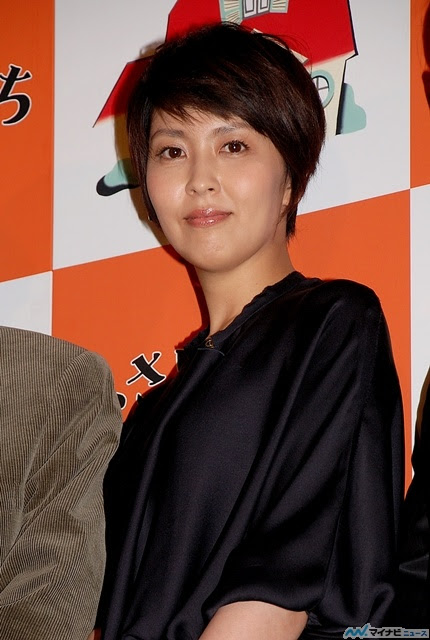 清楚で燐とした表情の松たか子さんの髪型を参考にしてオシャレに変身 エントピ Entertainment Topics