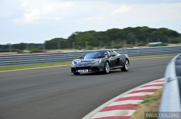 Lotus Exige S Roadster 12