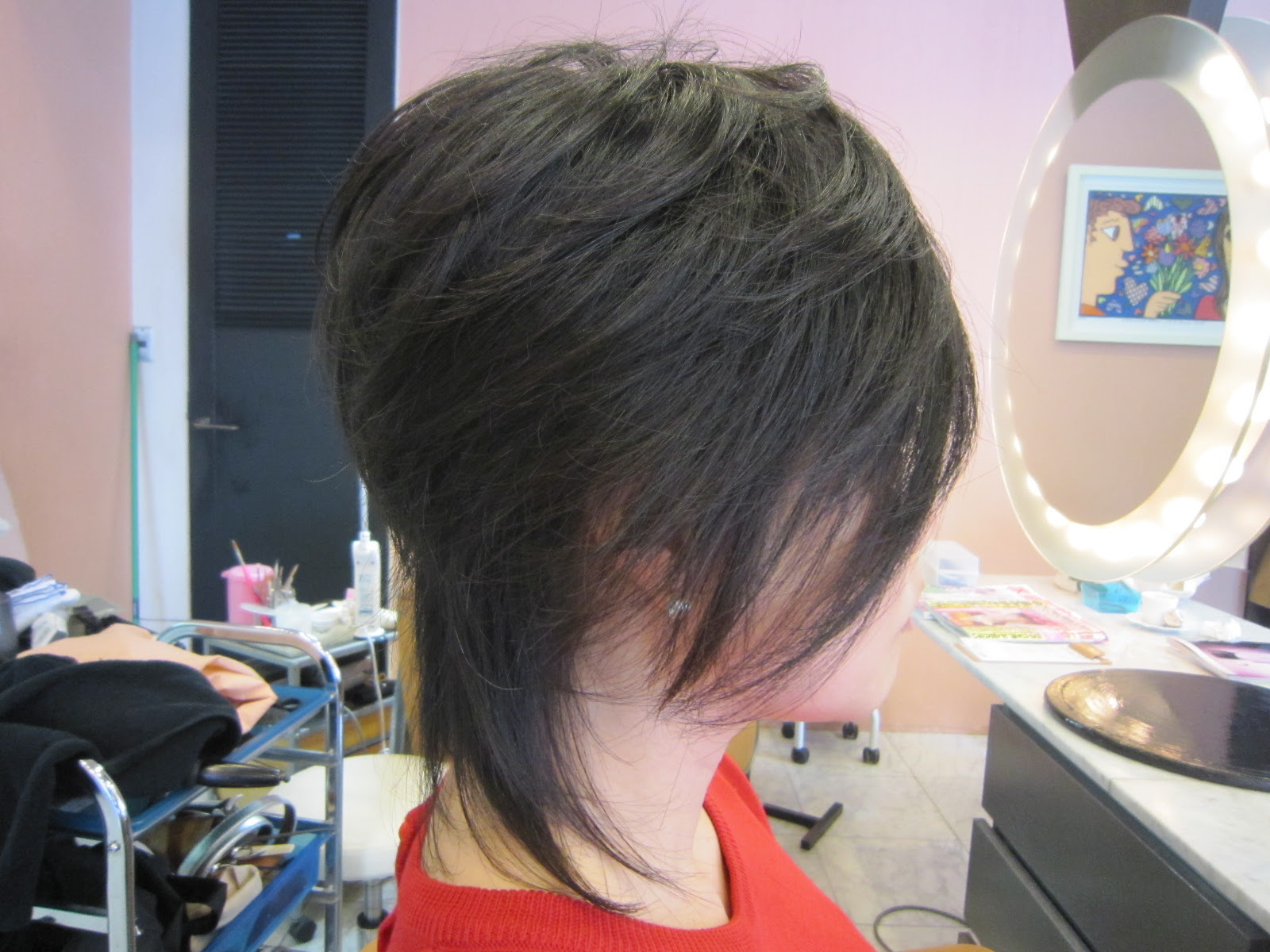 ４０代ショートヘア 襟足を伸ばしてムディアムヘアに 50代60代のご婦人の髪型を素敵にする美容師樽川和明