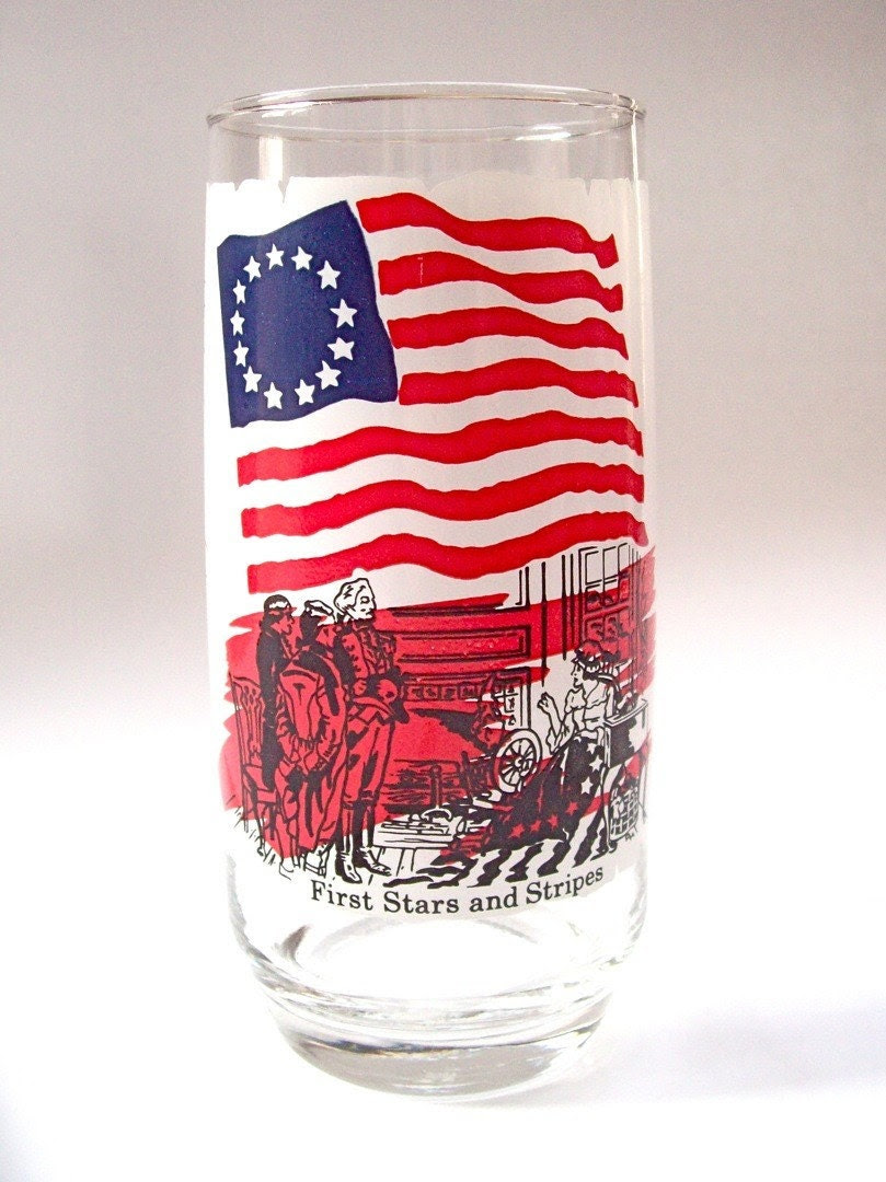 Vintage Coca Cola Heritage Collection First Stars and Stripes Glass 1973