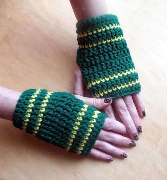 Fingerless Gloves Crocheted Green Bay Packers