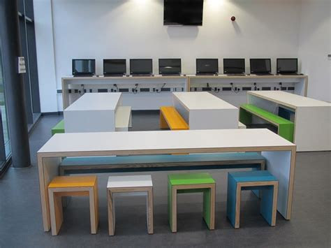 bright motivational classroom furniture  great