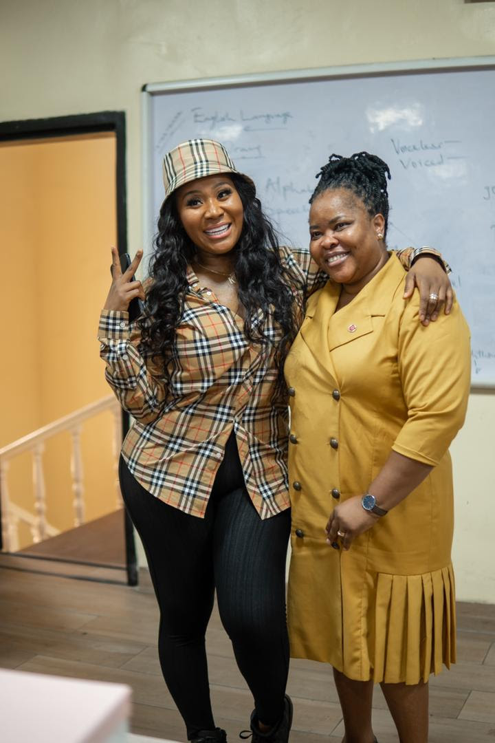 IJEKIMORA CELEBRATES VALENTINE’S DAY WITH YOUNG GIRLS. (TBD)