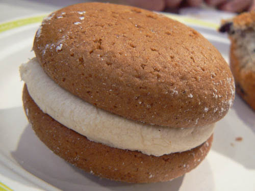 whoopie pie chai spices.jpg