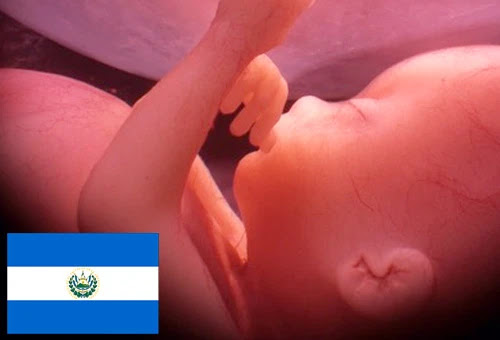 España: Piden que se proteja la vida de "Beatriz" y la del bebé