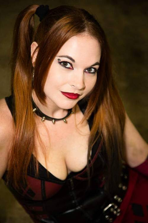 April Oaks as Harley Quinn @ marble city comiccon