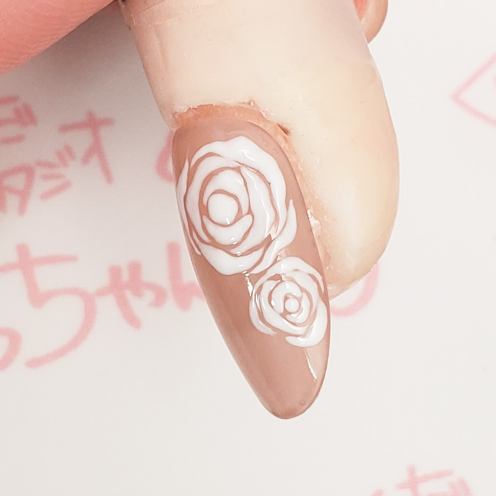 ジェル 絵の具1色で作る シンプルなバラネイルの書き方 ぐだぐだネイルスタジオ あわちゃんねるブログ