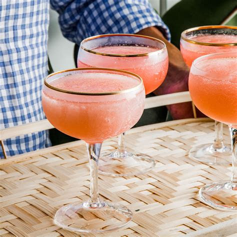 frose frozen rose recipe summer frozen  drinks