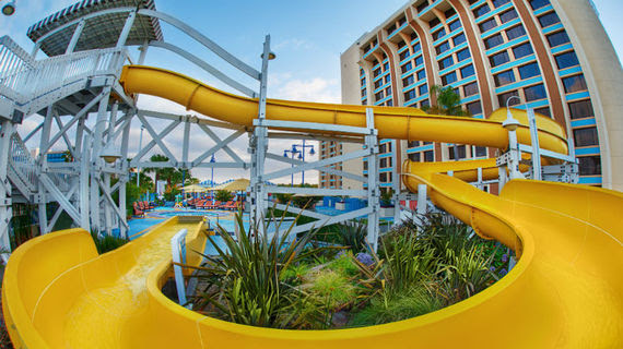 2015-04-06-1428359947-2243771-4_paradisepier.jpg