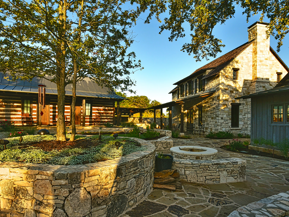 Boot Ranch Luxury Cabins with Guest Houses