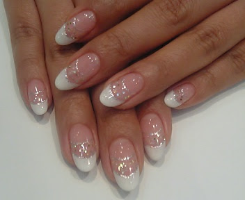 白フレンチ ダブルライン ホログラム ネイルサロン ネイル ドゥ ネイリストブログ2