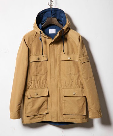 マウンテンパーカーでお洒落な着こなし メンズおすすめマンパブランド