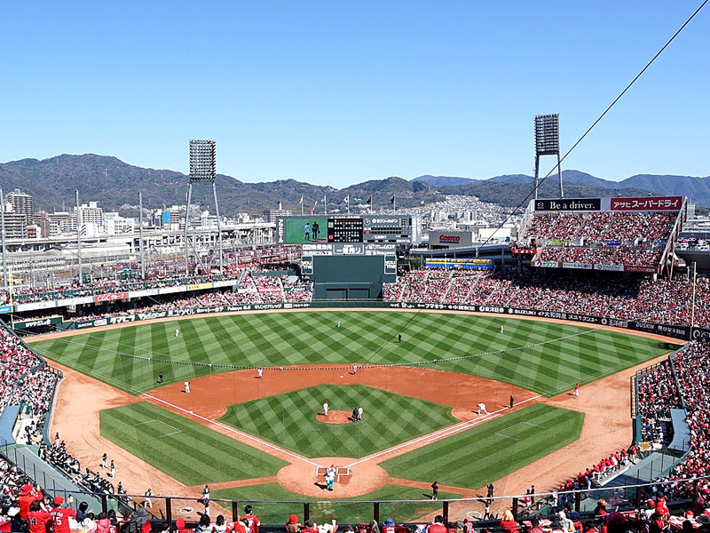 プロ野球の本拠地球場の広さランキング 収容人数 外野 フェンス ホームランの出やすさも