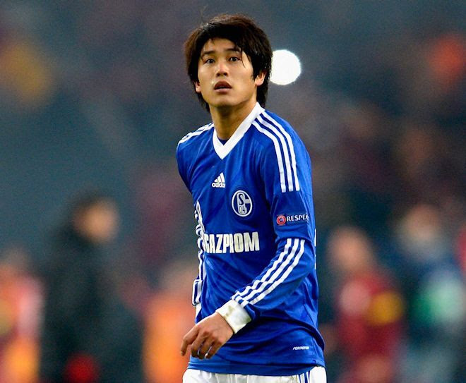 ローマやazからもオファーがあった 内田篤人はなぜシャルケに移籍したのか マガトは高校サッカーの最上級 その練習に耐えられれば サッカーダイジェストweb