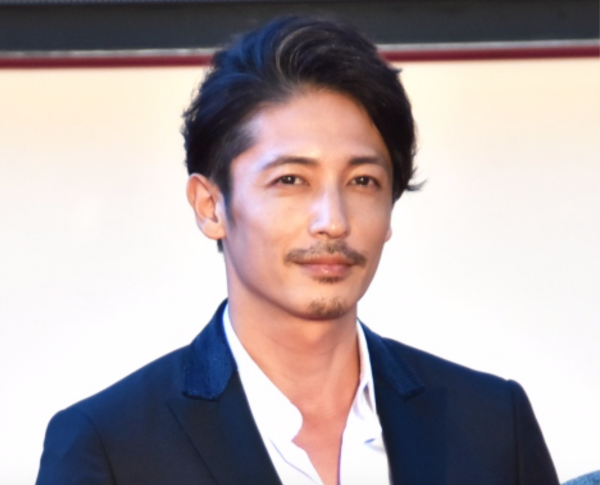40代男性 丸顔に似合う髪型はこれ Me Ns エムイー エヌエス