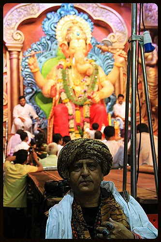 Shooting Lalbagh Chya Raja Visarjan 2013 by firoze shakir photographerno1