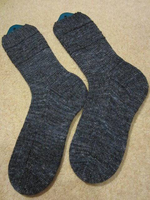 Fishbone Gansey socks (1)