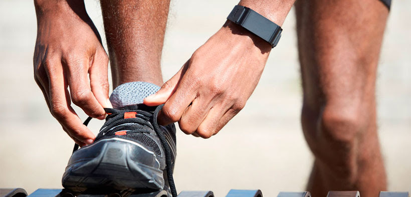 Jawbone UPin offerta da Comet a 9fino a domenica