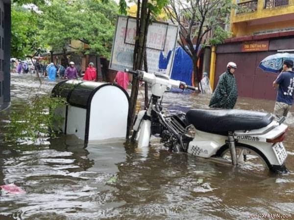  Hội An ngập nặng. Ảnh: TẤN VIỆT.