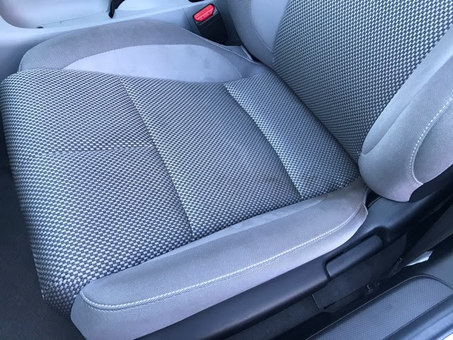 Gtnet仙台店 中古車 シート洗浄 シミ取り Gtnet仙台