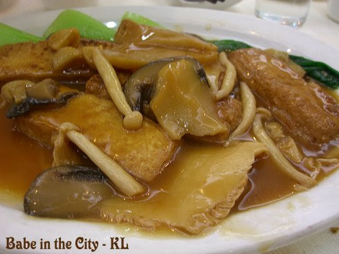 Tofu with 3 mushrooms